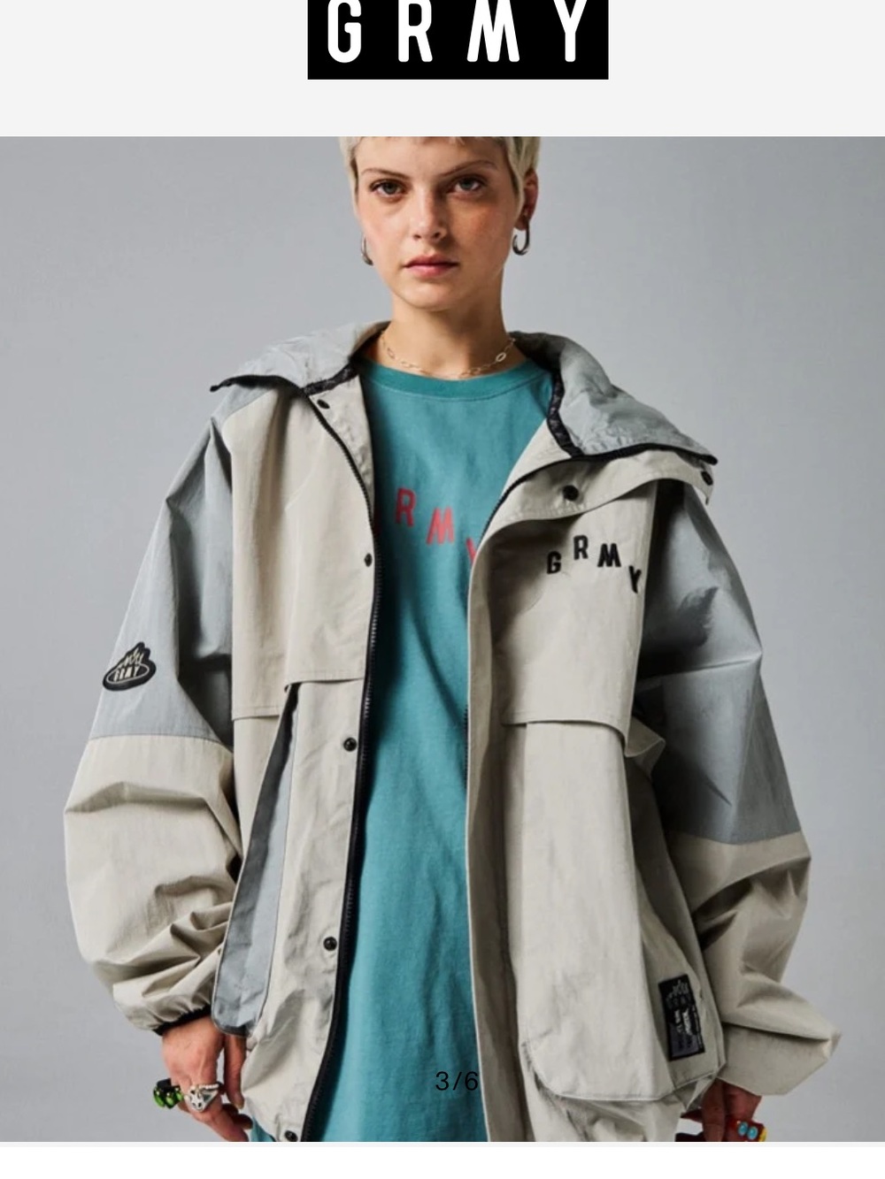 Women's Oversized Hooded Windbreaker Jacket in Light Gray